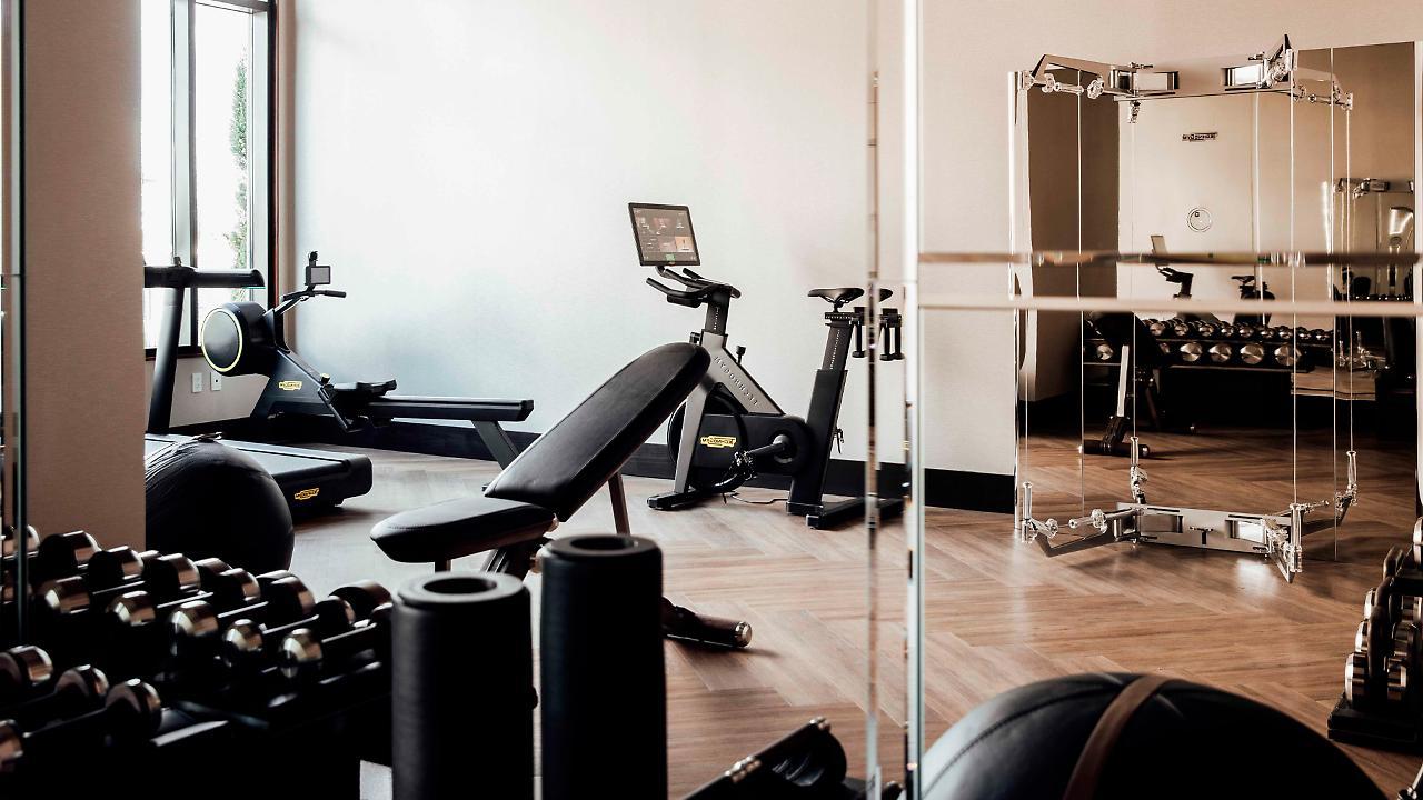 Ette Luxury Hotel & Spa Four Corners Buitenkant foto The gym at the hotel